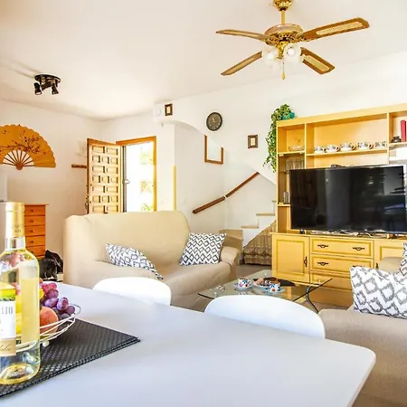 2 Bedroom Beautiful In Apartment Orihuela