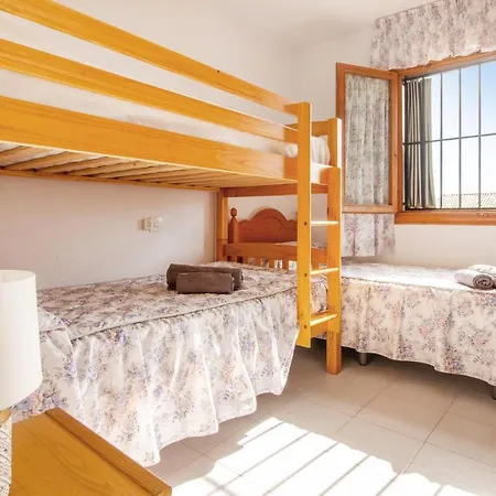 2 Bedroom Beautiful In *